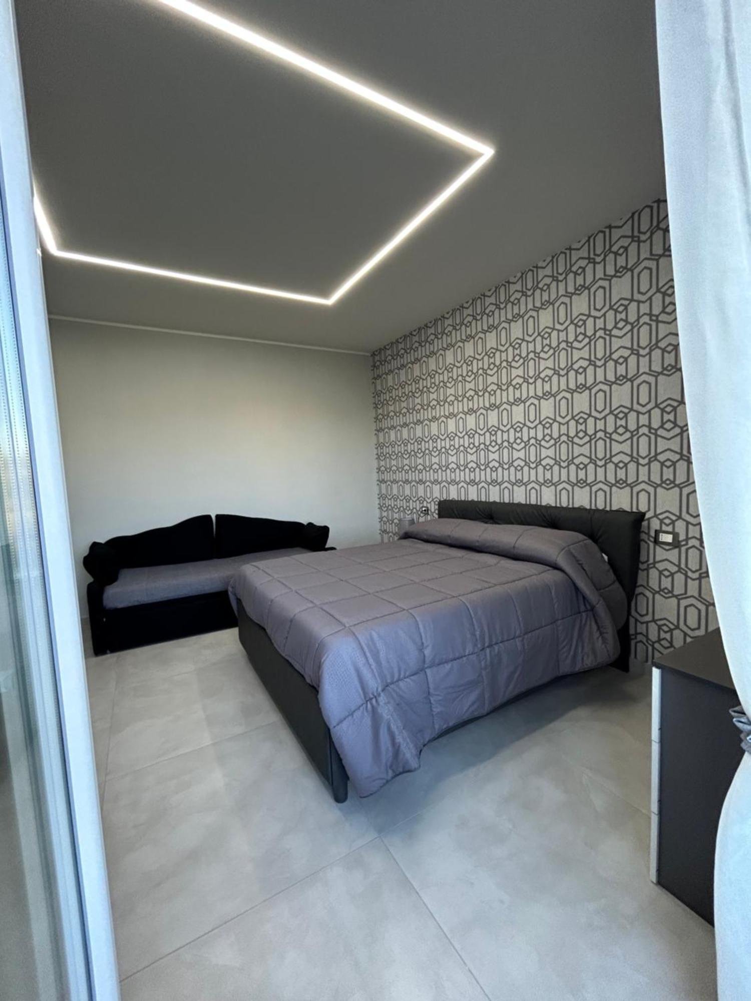 Skycity 2 B&B Nápoly Kültér fotó