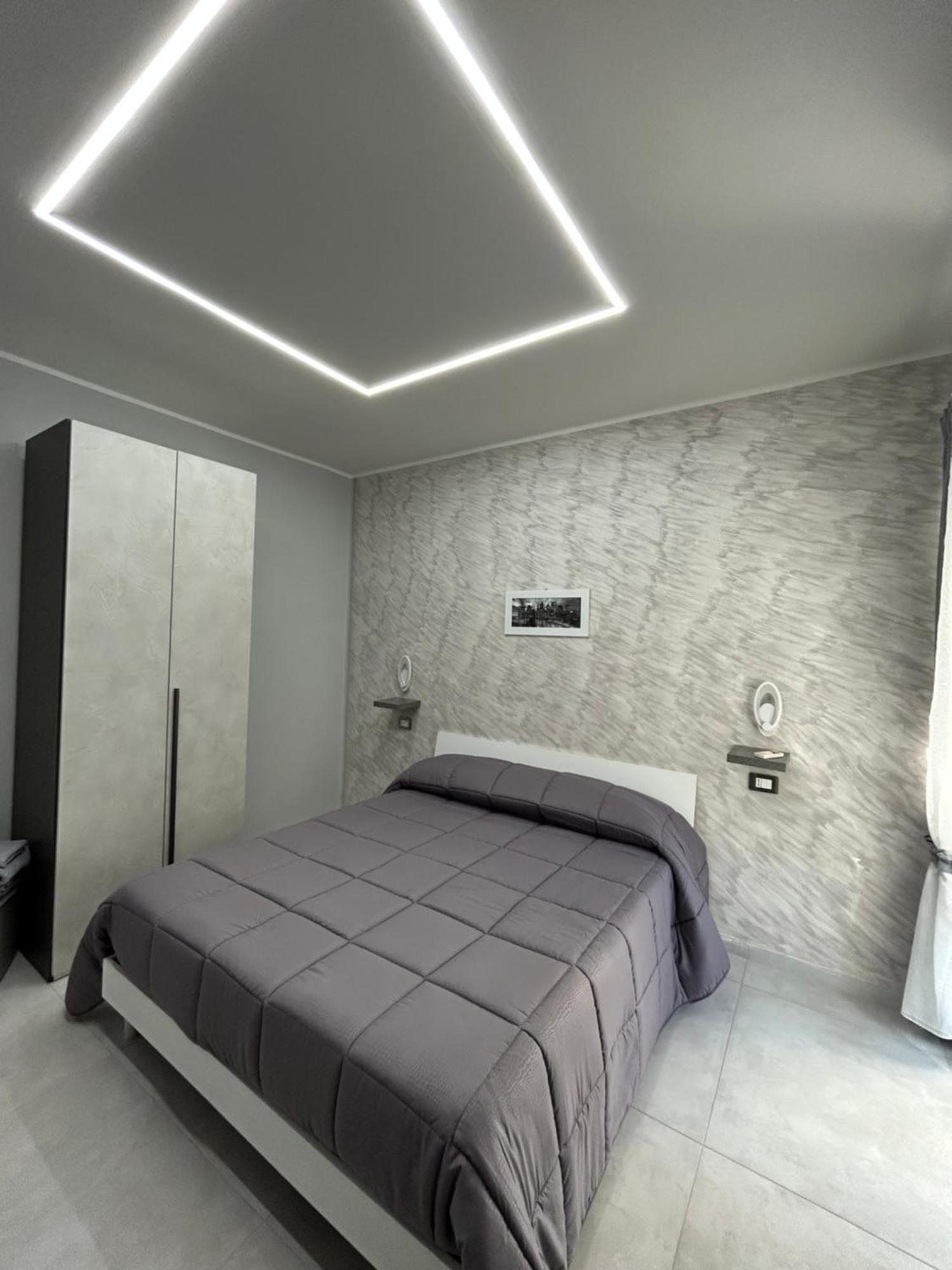 Skycity 2 B&B Nápoly Kültér fotó